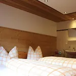 Gostanova Apartment